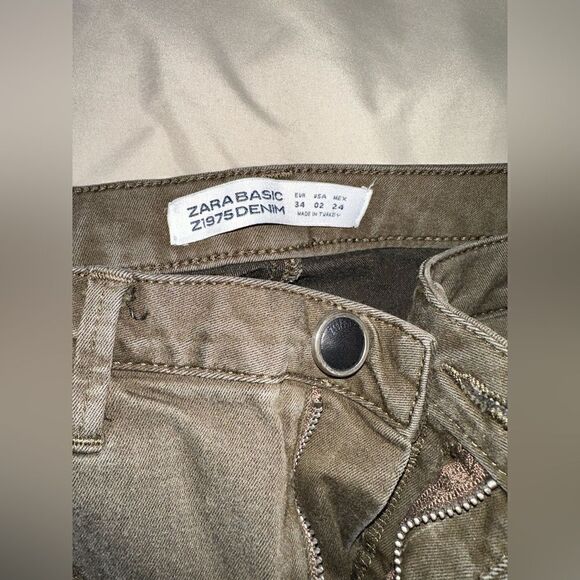 Olive army green pants women’s size 2 jeans - Picture 5 of 6